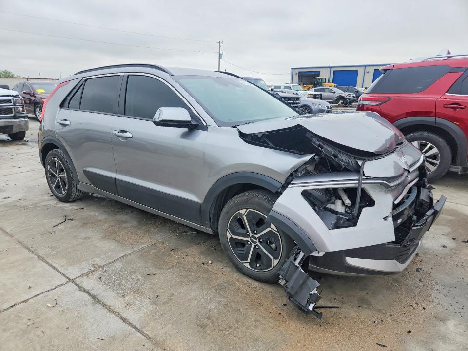 2023 Kia Niro მანქანა იყიდება აუქციონზე, vin: KNDCS3LF2P5077152, აუქციონის ნომერი: 50754726