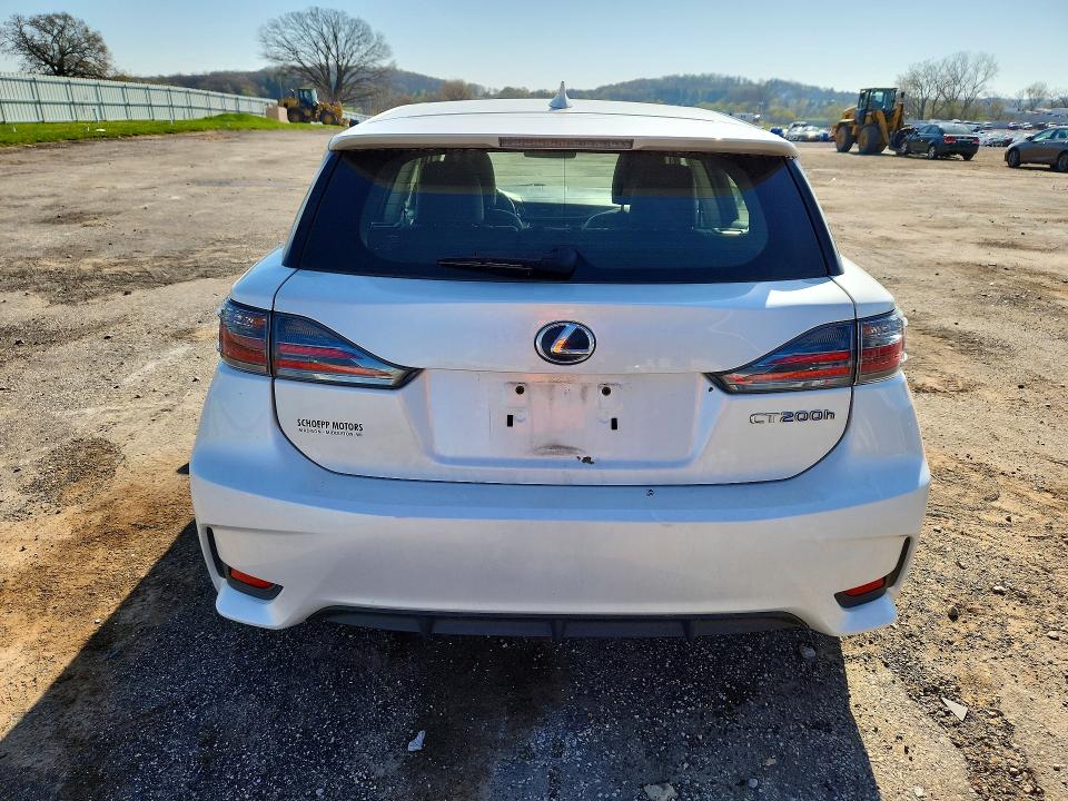 50595446 :رقم المزاد ، JTHKD5BH0G2251241 vin ، 2016 Lexus Ct مزاد بيع