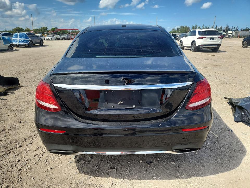 2019 Mercedes-benz E მანქანა იყიდება აუქციონზე, vin: WDDZF4KB8KA499743, აუქციონის ნომერი: 50827636