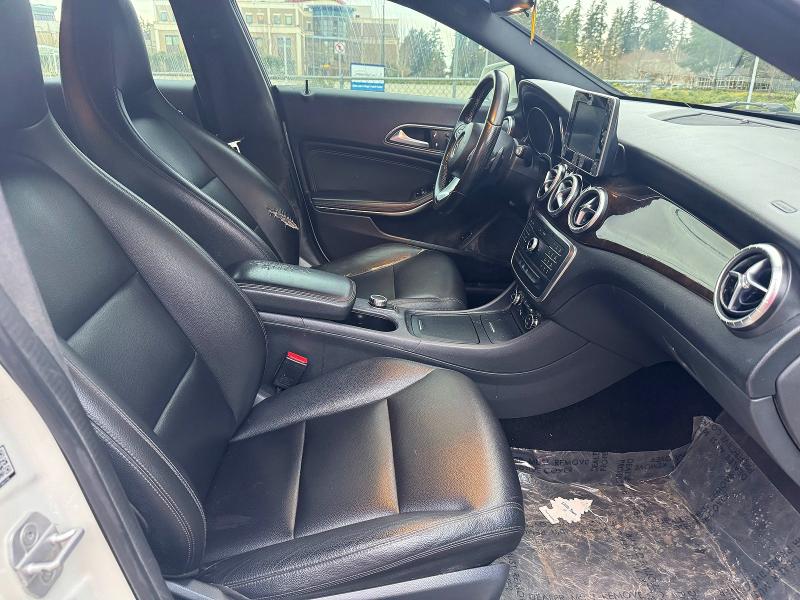 2015 Mercedes-benz Cla მანქანა იყიდება აუქციონზე, vin: WDDSJ4GB4FN196109, აუქციონის ნომერი: 48973976