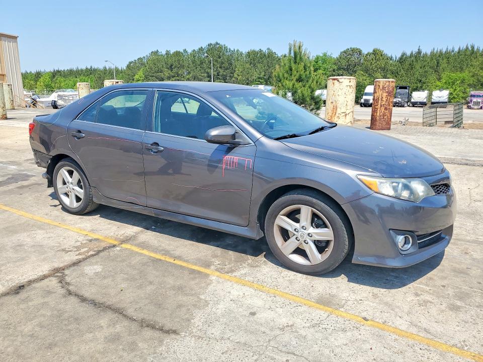 2013 Toyota Camry მანქანა იყიდება აუქციონზე, vin: 4T1BF1FK2DU657009, აუქციონის ნომერი: 50818376