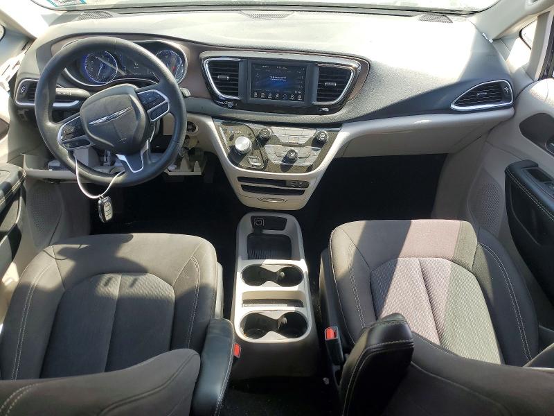 Продаж на аукціоні авто 2020 Chrysler Voyager, vin: 2C4RC1AG4LR107806, номер лоту: 49392106