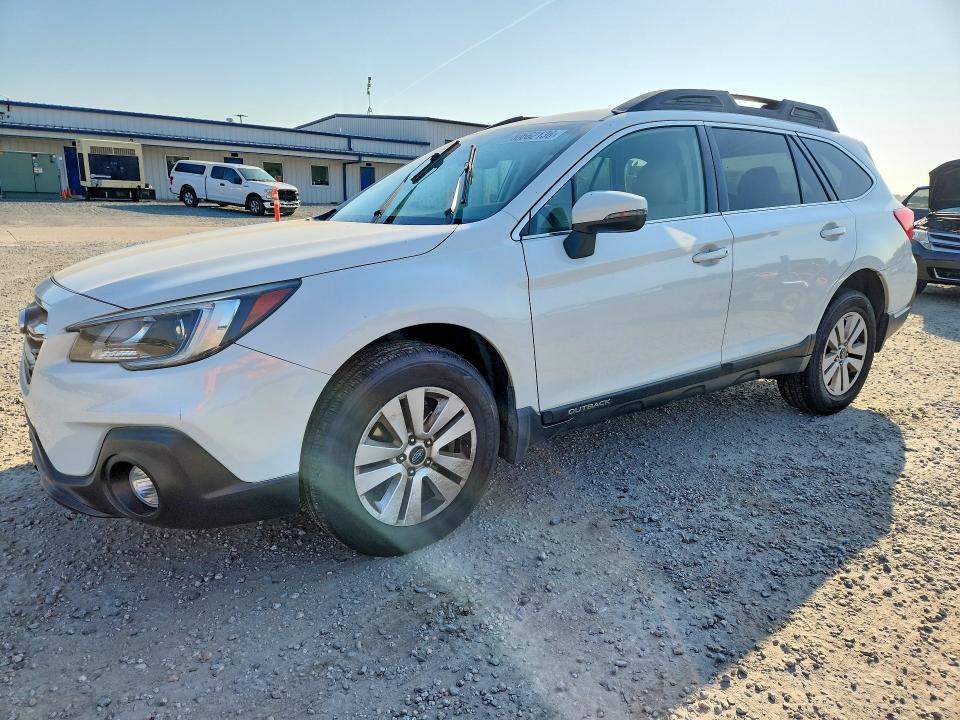 Продаж на аукціоні авто 2018 Subaru Outback, vin: 4S4BSAFC2J3355919, номер лоту: 50662136