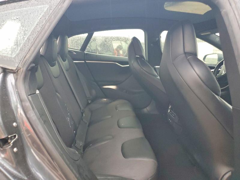 50321326 :رقم المزاد ، 5YJSA1E23HF195773 vin ، 2017 Tesla Model S مزاد بيع
