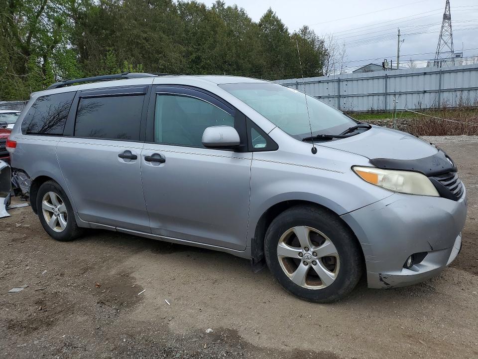 Продаж на аукціоні авто 2011 Toyota Sienna, vin: 5TDZK3DC4BS028598, номер лоту: 50274736