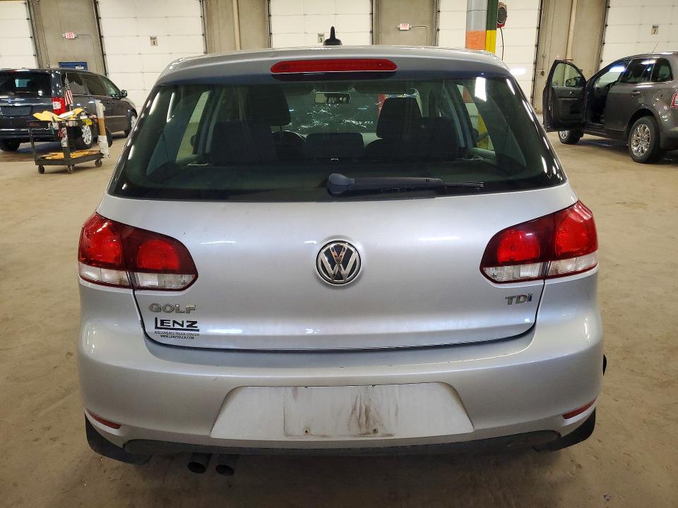 51698196 :رقم المزاد ، WVWDM7AJ4EW010332 vin ، 2014 Volkswagen Golf مزاد بيع