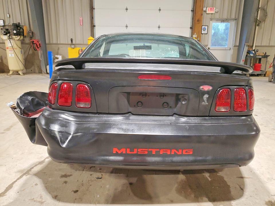 Продажа на аукционе авто 1998 Ford Mustang, vin: 1FAFP4049WF242779, номер лота: 51946776