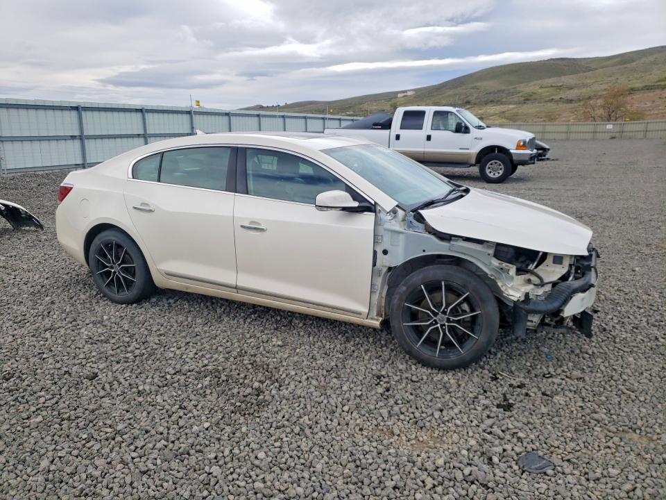 49984626 :رقم المزاد ، 1G4GF5E33DF145206 vin ، 2013 Buick Lacrosse مزاد بيع