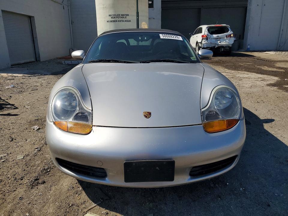50088226 :رقم المزاد ، WP0CA2986YU624856 vin ، 2000 Porsche Boxster مزاد بيع