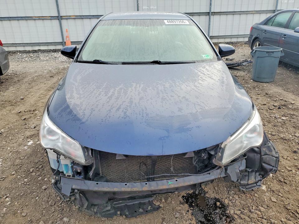 48897266 :رقم المزاد ، 4T1BF1FK0FU997178 vin ، 2015 Toyota Camry مزاد بيع