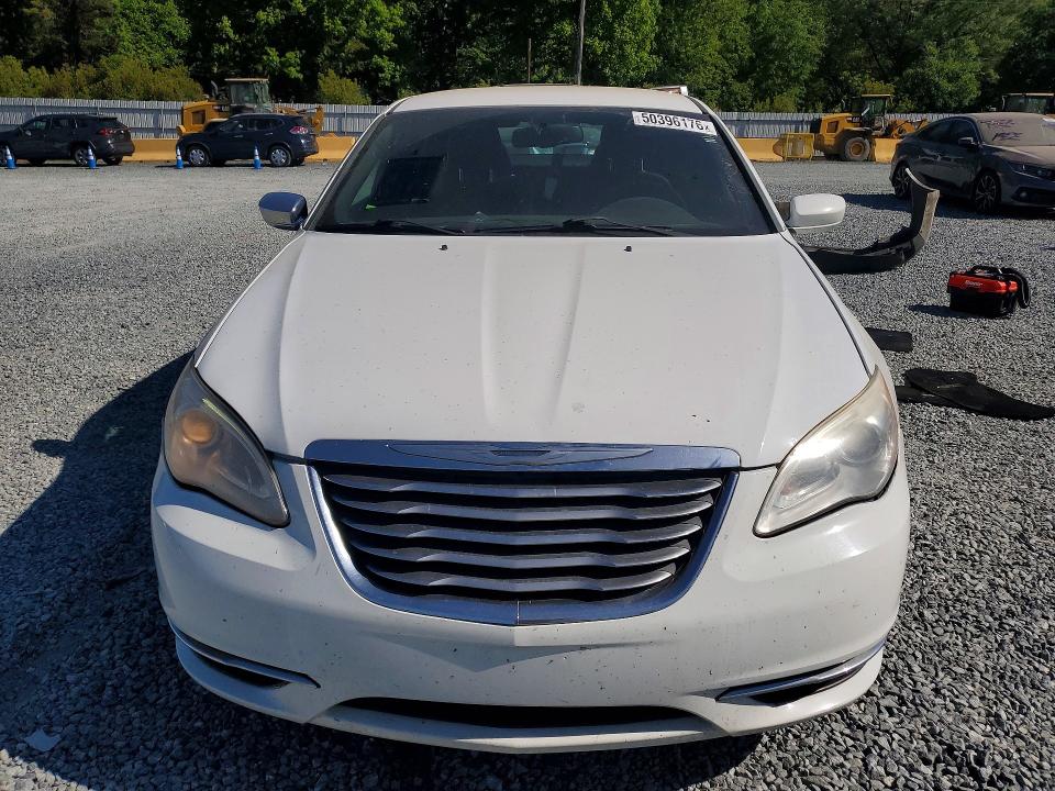 Продажа на аукционе авто 2013 Chrysler 200, vin: 1C3CCBCG5DN504467, номер лота: 50396176