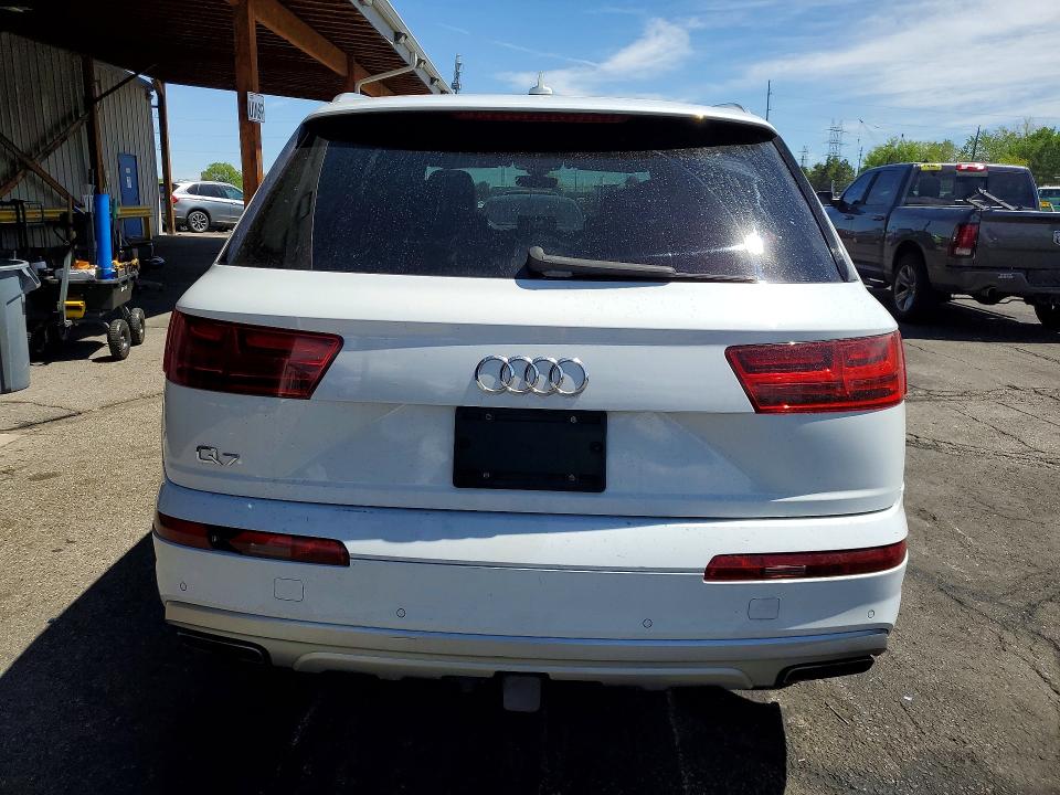2017 Audi Q7 მანქანა იყიდება აუქციონზე, vin: WA1VAAF79HD033316, აუქციონის ნომერი: 50129466