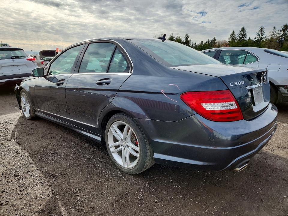 50416286 :رقم المزاد ، WDDGF8ABXEG191555 vin ، 2014 Mercedes-benz C مزاد بيع