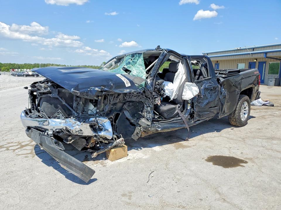 Продаж на аукціоні авто 2017 Chevrolet Silverado, vin: 1GCVKREC2HZ369389, номер лоту: 50074346