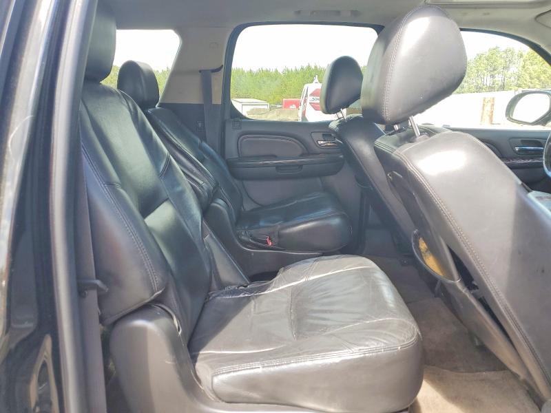 48483566 :رقم المزاد ، 1GYS4JEF5BR137380 vin ، 2011 Cadillac Escalade مزاد بيع