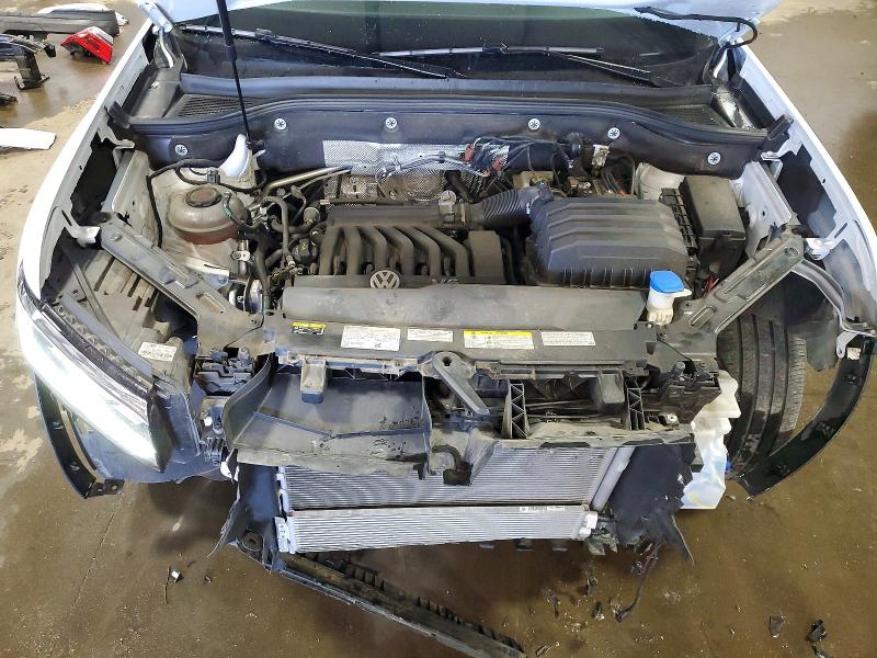 50929586 :رقم المزاد ، 1V2FR2CA0NC562274 vin ، 2022 Volkswagen Atlas مزاد بيع