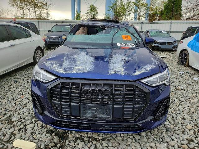 50470826 :رقم المزاد ، WA1DECF3XR1182250 vin ، 2024 Audi Q3 مزاد بيع