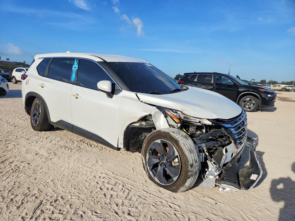 Продажа на аукционе авто 2024 Nissan Rogue, vin: 5N1BT3BA1RC692199, номер лота: 48039826