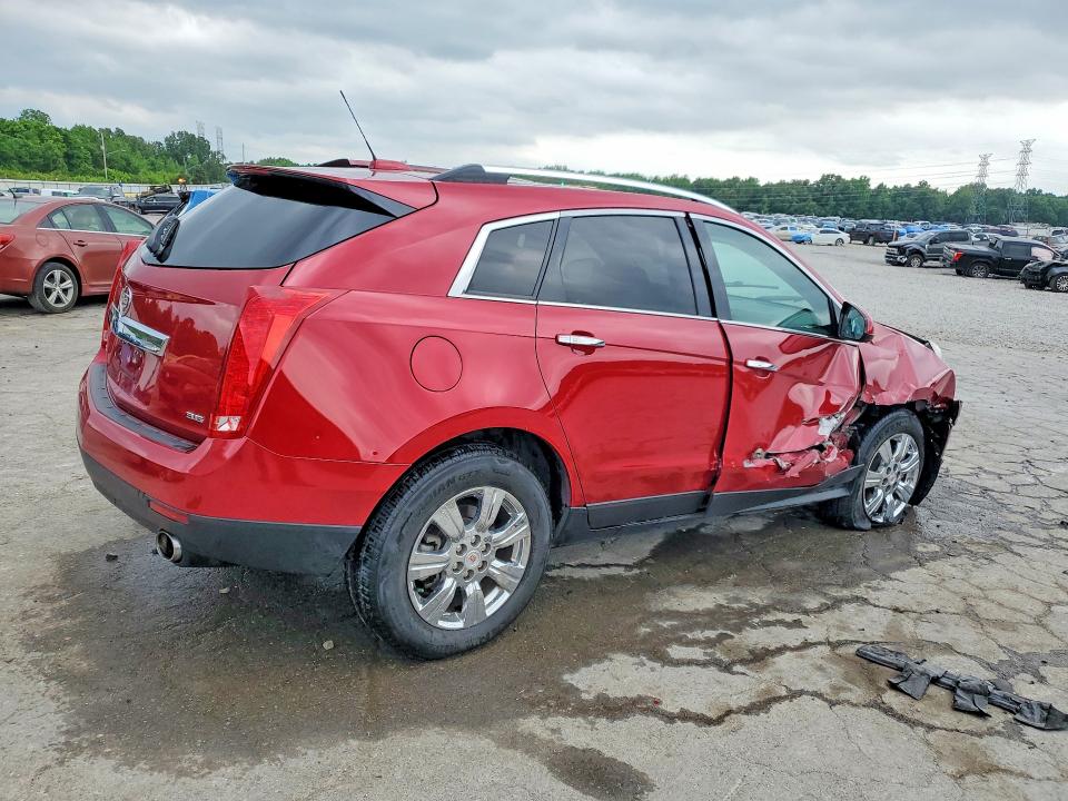 51090176 :رقم المزاد ، 3GYFNBE31FS586438 vin ، 2015 Cadillac Srx مزاد بيع