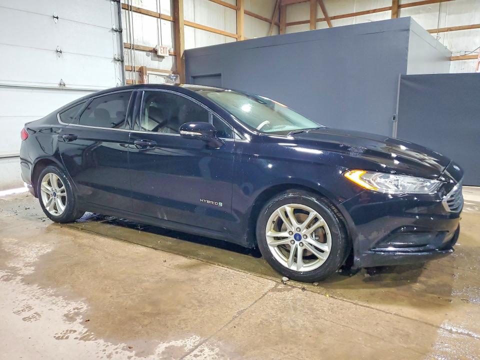 Продаж на аукціоні авто 2018 Ford Fusion, vin: 3FA6P0LU3JR125893, номер лоту: 50321316