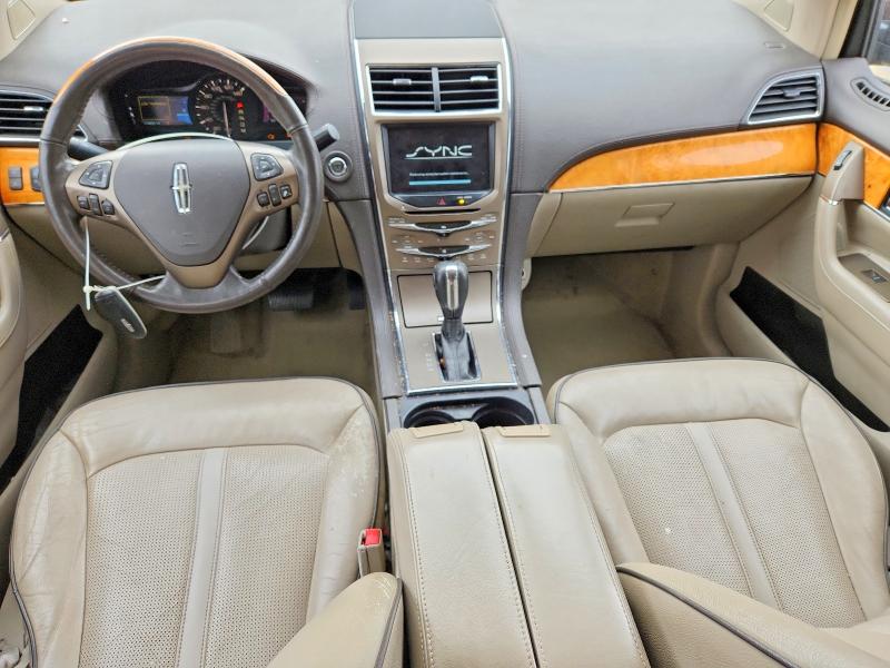 51354126 :رقم المزاد ، 2LMDJ8JK8CBL09702 vin ، 2012 Lincoln Townhouse Mkx مزاد بيع