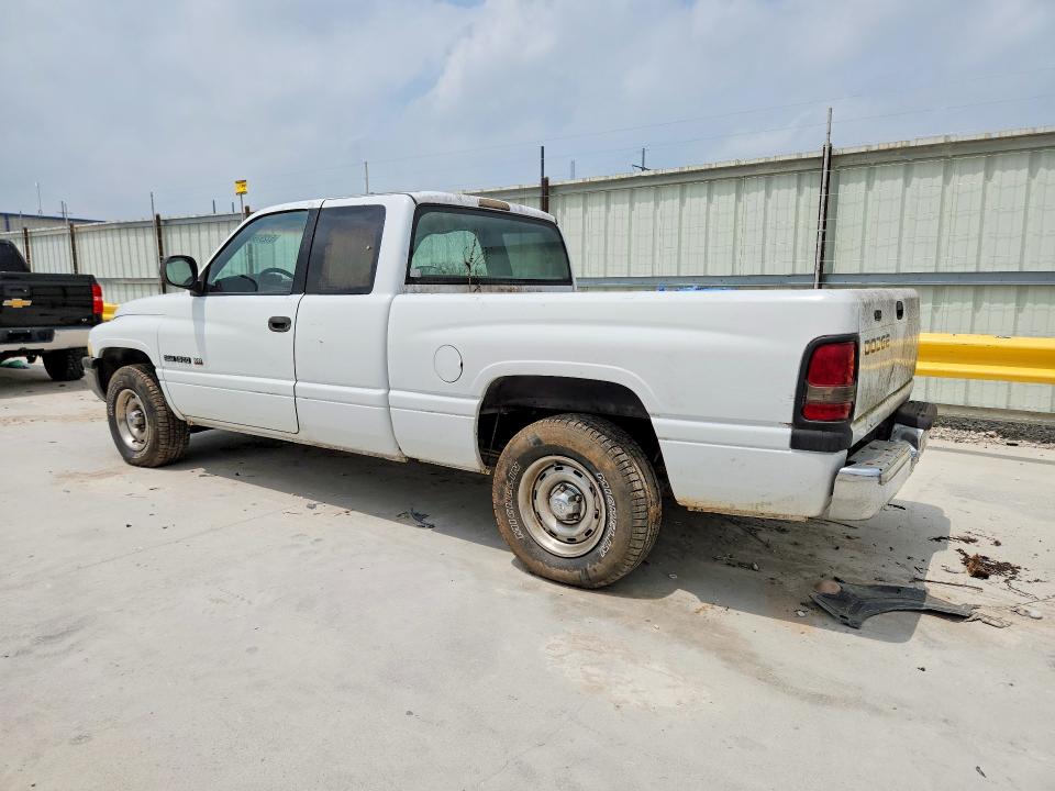 2000 Dodge Ram 1500 მანქანა იყიდება აუქციონზე, vin: 3B7HC12Y2YG145499, აუქციონის ნომერი: 51291986