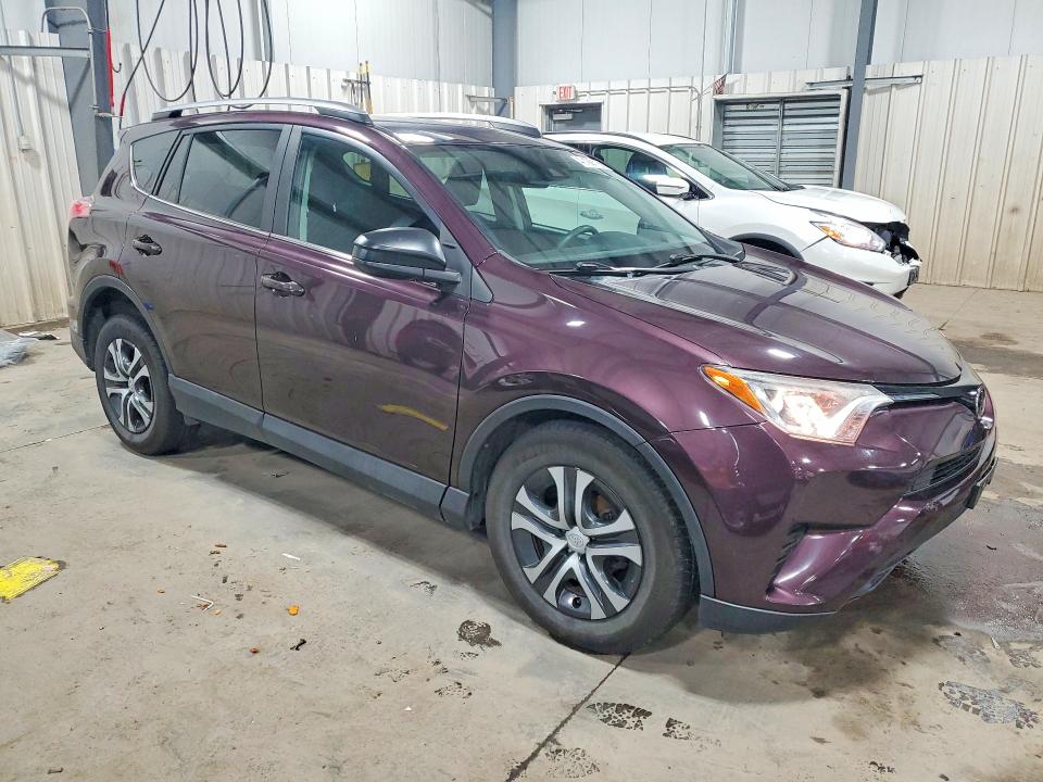 48199116 :رقم المزاد ، 2T3BFREV2HW637222 vin ، 2017 Toyota Rav4 مزاد بيع