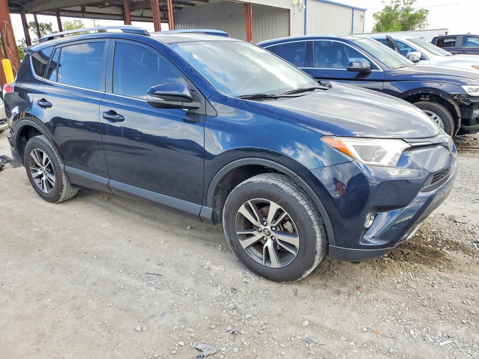 Продажа на аукционе авто 2018 Toyota Rav4, vin: JTMWFREV5JJ195848, номер лота: 48391156