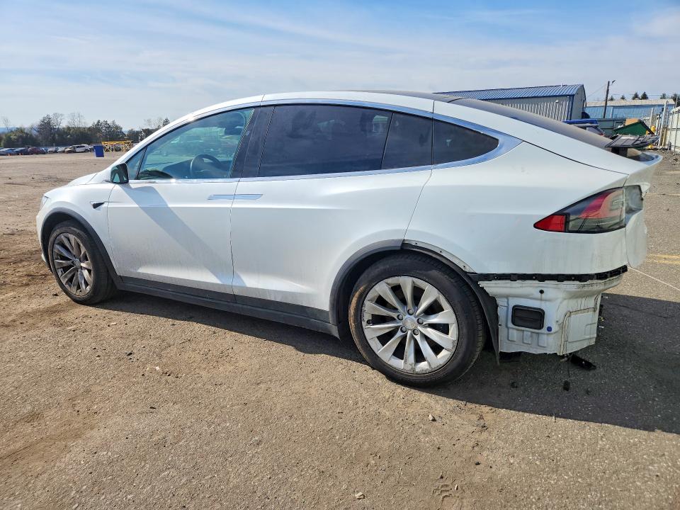 2020 Tesla Model X მანქანა იყიდება აუქციონზე, vin: 5YJXCBE29LF233344, აუქციონის ნომერი: 47647036