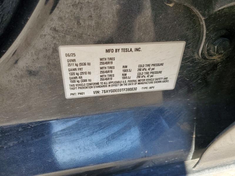 2026 Tesla Model Y მანქანა იყიდება აუქციონზე, vin: 7SAYGDEE0TF390830, აუქციონის ნომერი: 48946266