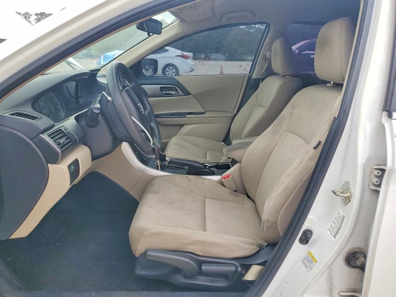 50254586 :رقم المزاد ، 1HGCR2F3XFA002424 vin ، 2015 Honda Accord مزاد بيع