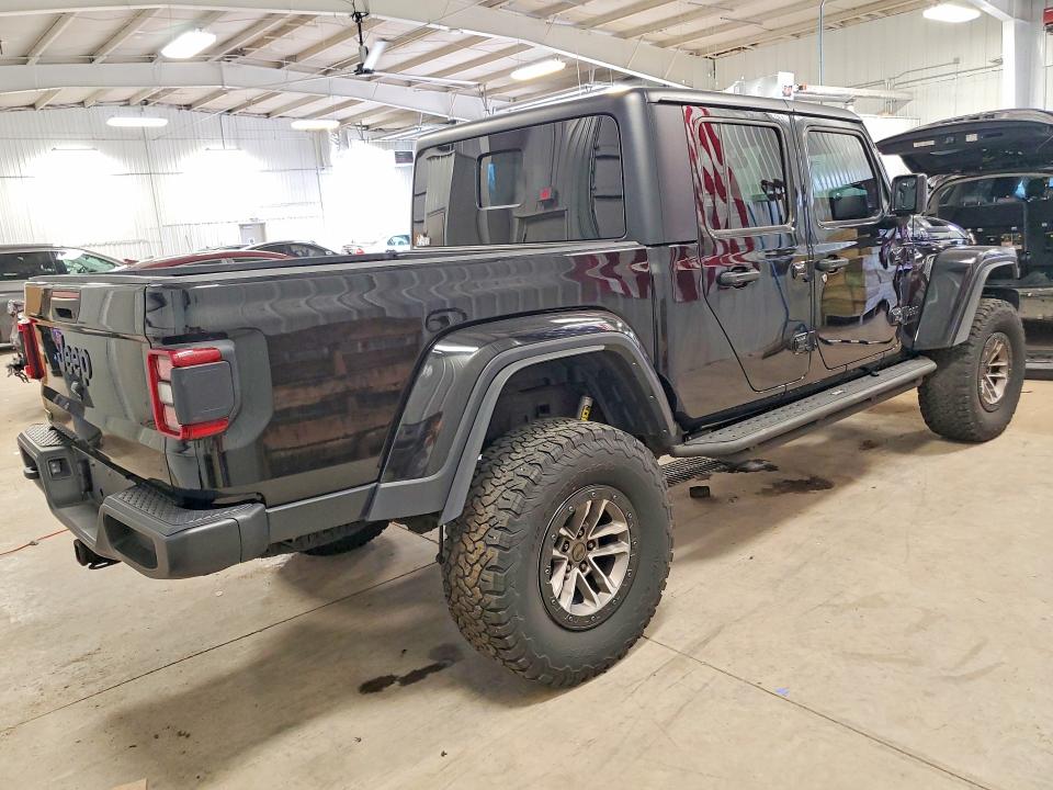 49766856 :رقم المزاد ، 1C6JJTAM5NL118580 vin ، 2022 Jeep Gladiator مزاد بيع