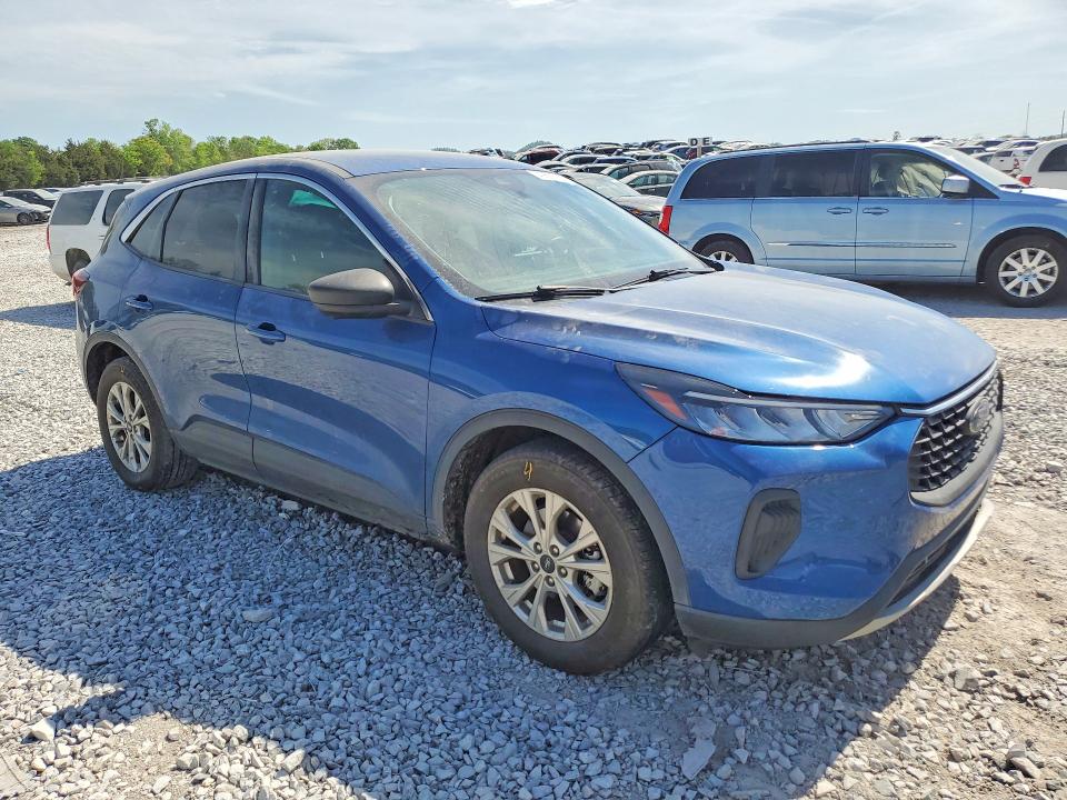 2023 Ford Escape მანქანა იყიდება აუქციონზე, vin: 1FMCU0GZXPUA92030, აუქციონის ნომერი: 49865156