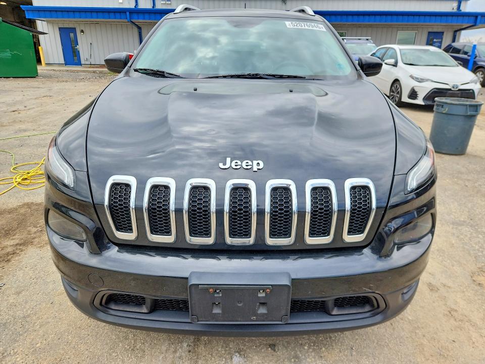 52076946 :رقم المزاد ، 1C4PJLCS7FW531728 vin ، 2015 Jeep Cherokee مزاد بيع