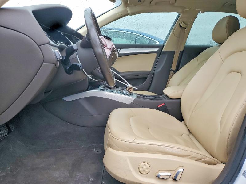 2016 Audi A4 მანქანა იყიდება აუქციონზე, vin: WAUBFAFL1GN013669, აუქციონის ნომერი: 48379236