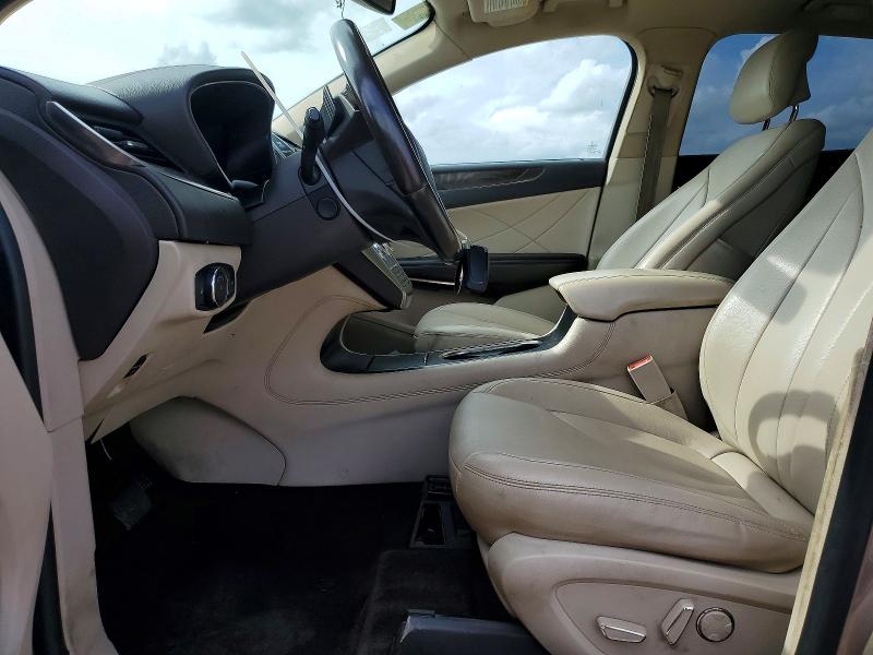 48051306 :رقم المزاد ، 5LMCJ3C96JUL18679 vin ، 2018 Lincoln Mkc مزاد بيع