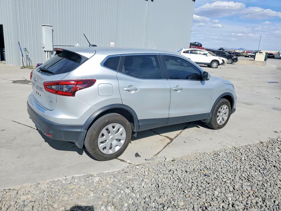 51720576 :رقم المزاد ، JN1BJ1CW9LW386580 vin ، 2020 Nissan Rogue Sport مزاد بيع