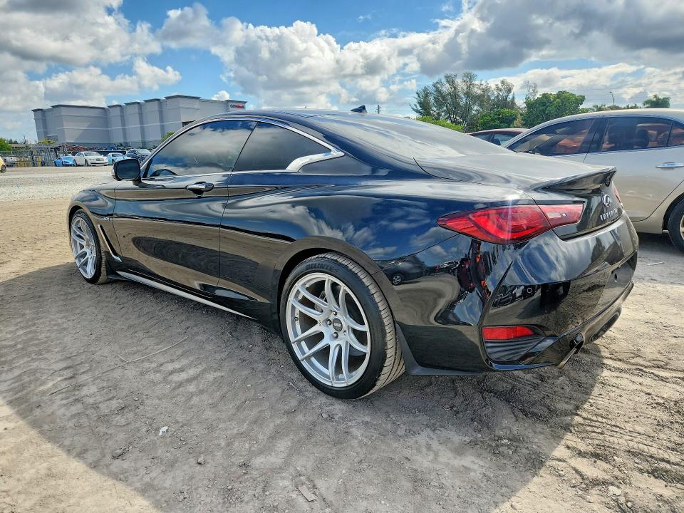 51825516 :رقم المزاد ، JN1EV7EK2HM363157 vin ، 2017 Infiniti Q60 مزاد بيع