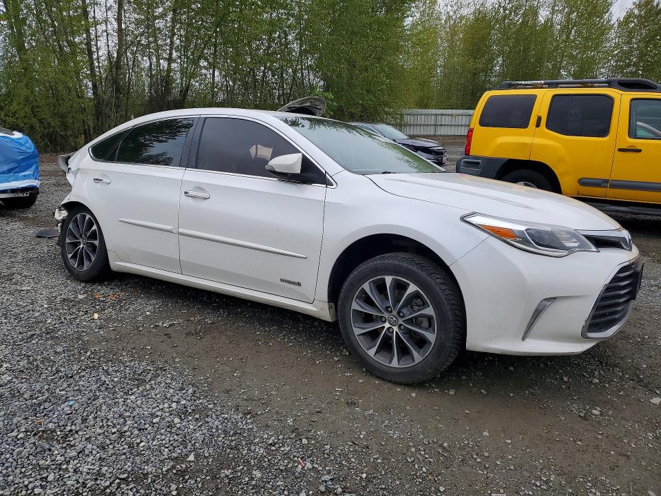 51105156 :رقم المزاد ، 4T1BD1EB4GU052498 vin ، 2016 Toyota Avalon Hybrid مزاد بيع