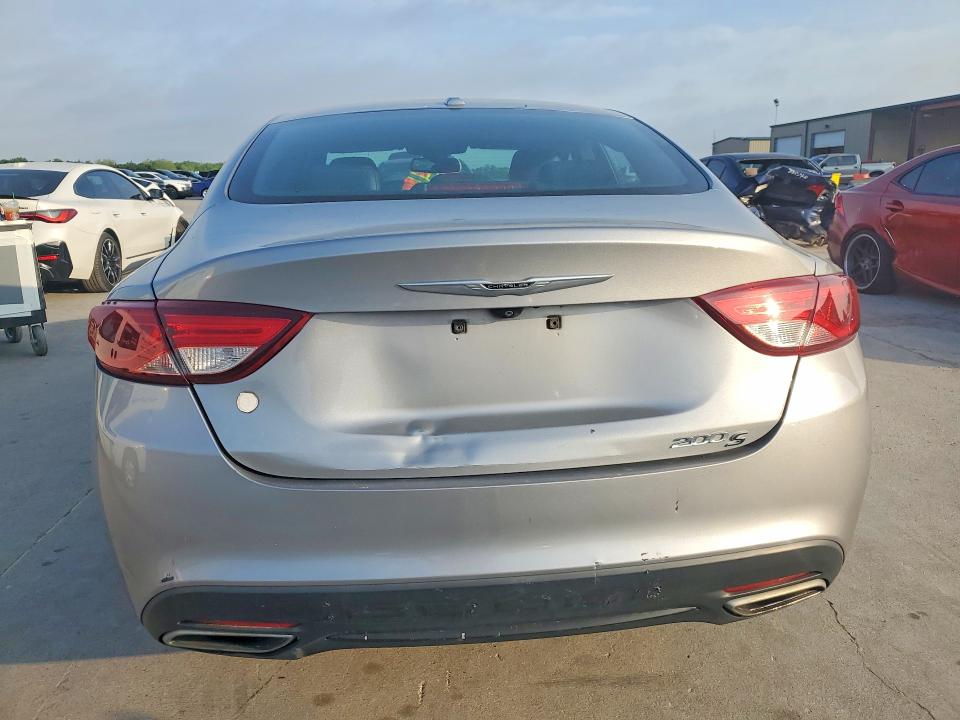 50078476 :رقم المزاد ، 1C3CCCBG3FN614766 vin ، 2015 Chrysler 200 مزاد بيع