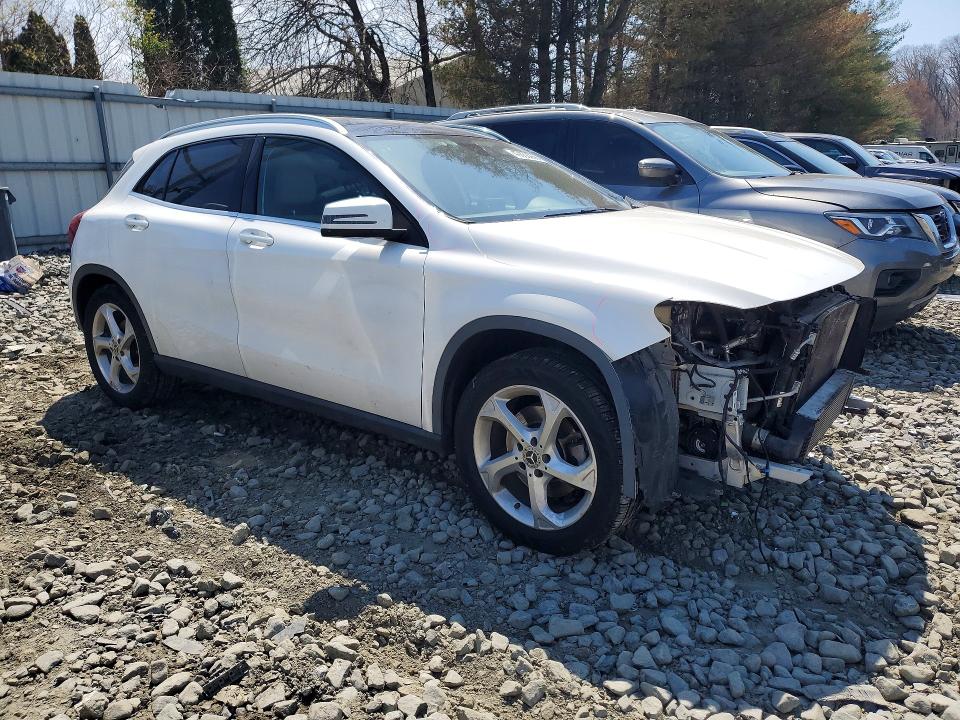 Продажа на аукционе авто 2019 Mercedes-benz Gla, vin: WDCTG4GBXKJ630705, номер лота: 49338266