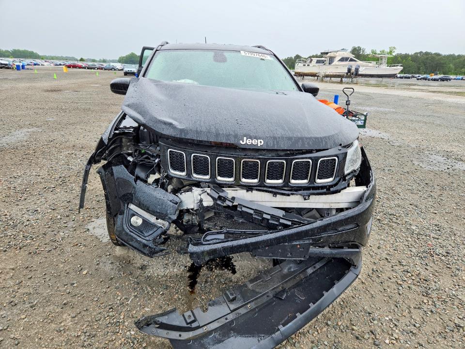 Продажа на аукционе авто 2018 Jeep Compass, vin: 3C4NJDBB2JT300930, номер лота: 51997646