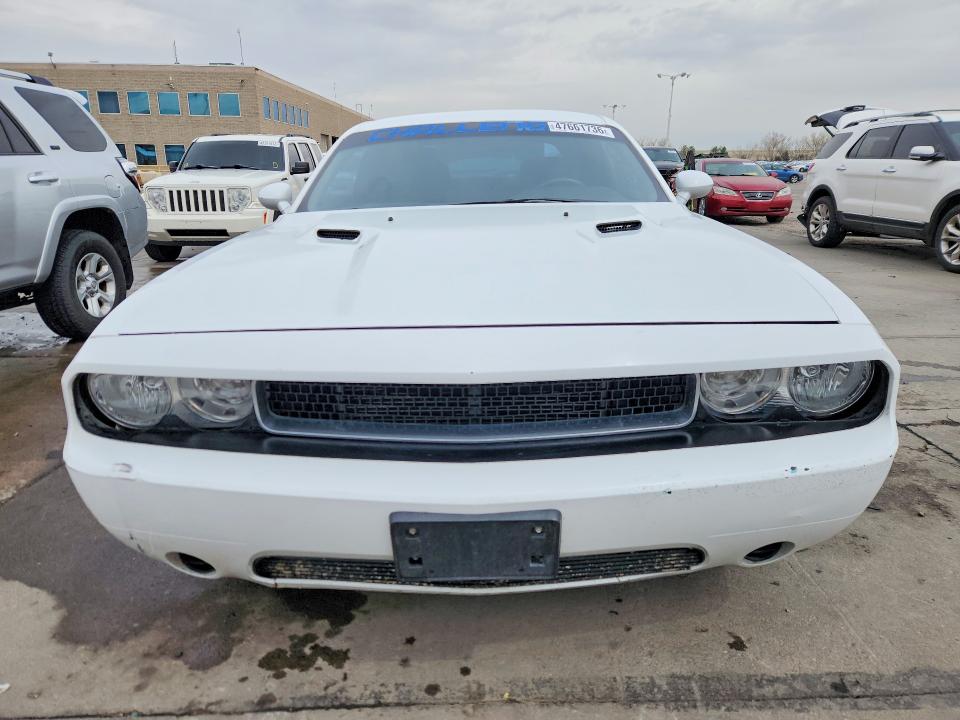 2013 Dodge Challenger მანქანა იყიდება აუქციონზე, vin: 2C3CDYAGXDH662945, აუქციონის ნომერი: 47661736