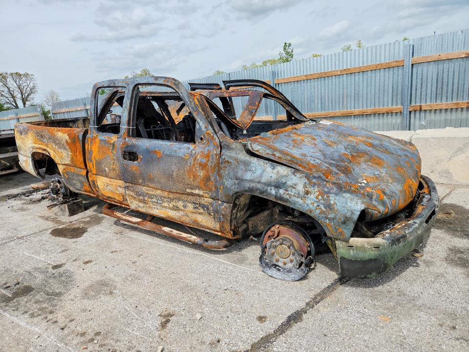 2002 Chevrolet C2500 Silv მანქანა იყიდება აუქციონზე, vin: 1GCHK29G92E224737, აუქციონის ნომერი: 50176016
