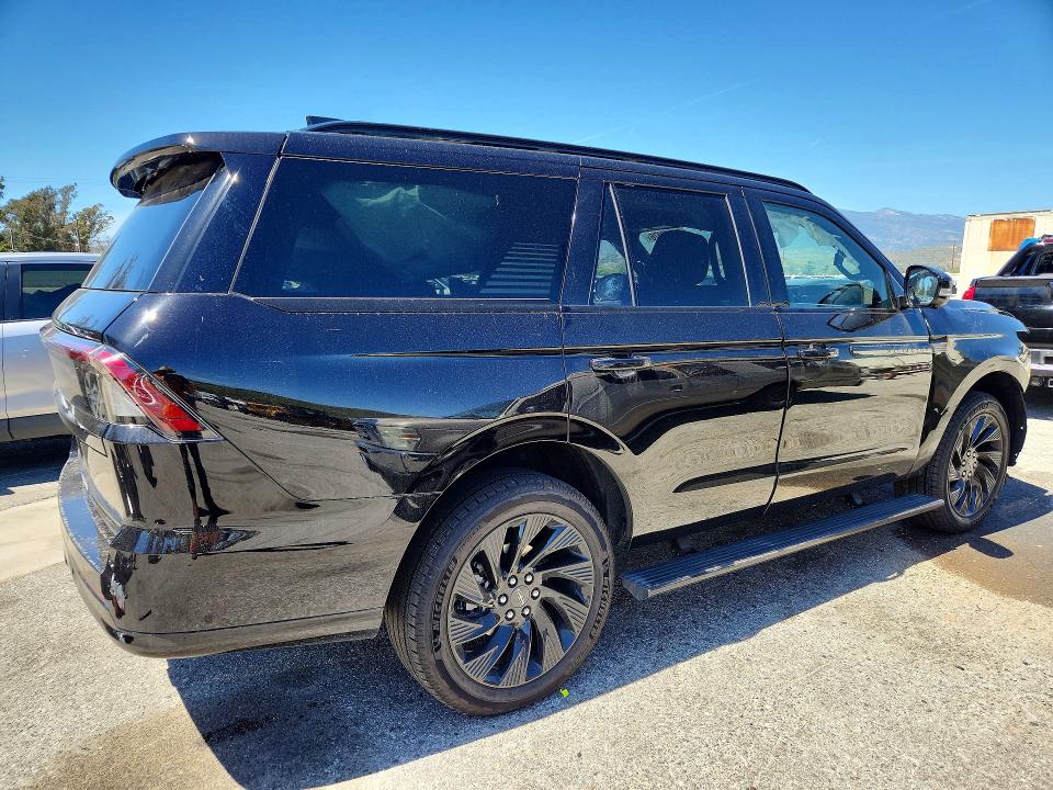 55607476 :رقم المزاد ، 5LMJJ2LG1SEL03745 vin ، 2025 Lincoln Navigator مزاد بيع