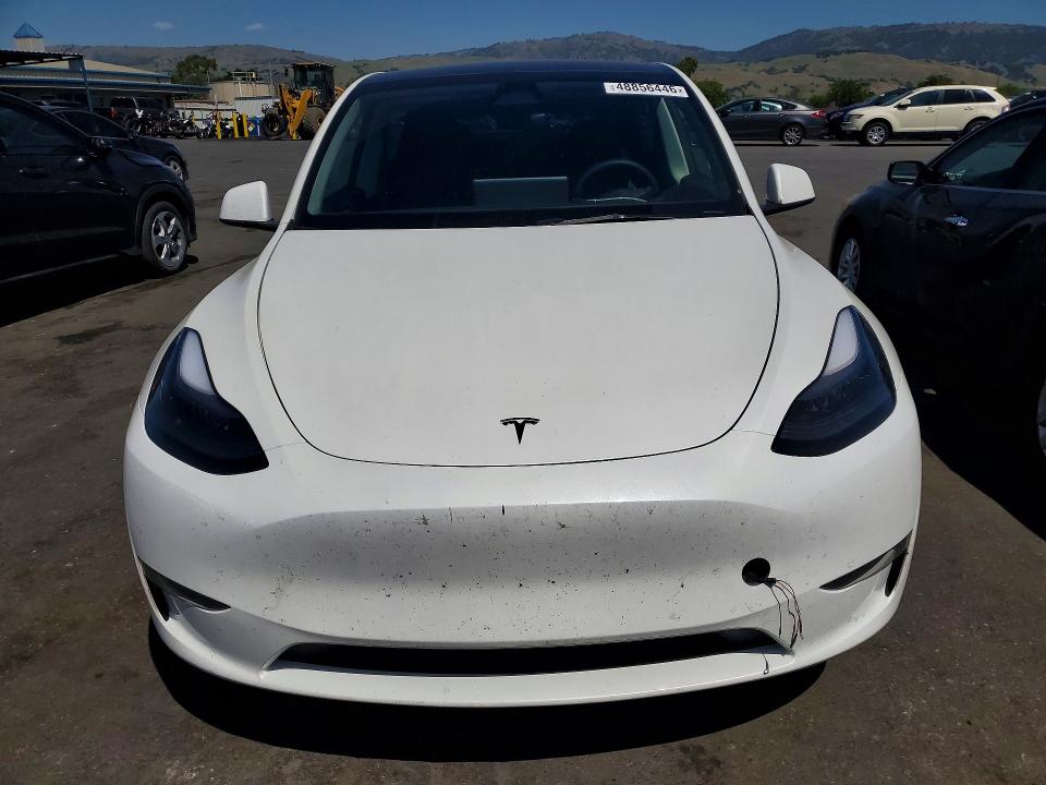 2024 Tesla Model Y მანქანა იყიდება აუქციონზე, vin: 7SAYGDED0RF120366, აუქციონის ნომერი: 48856446