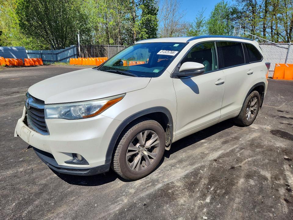 51325766 :رقم المزاد ، 5TDJKRFH5FS097167 vin ، 2015 Toyota Highlander مزاد بيع