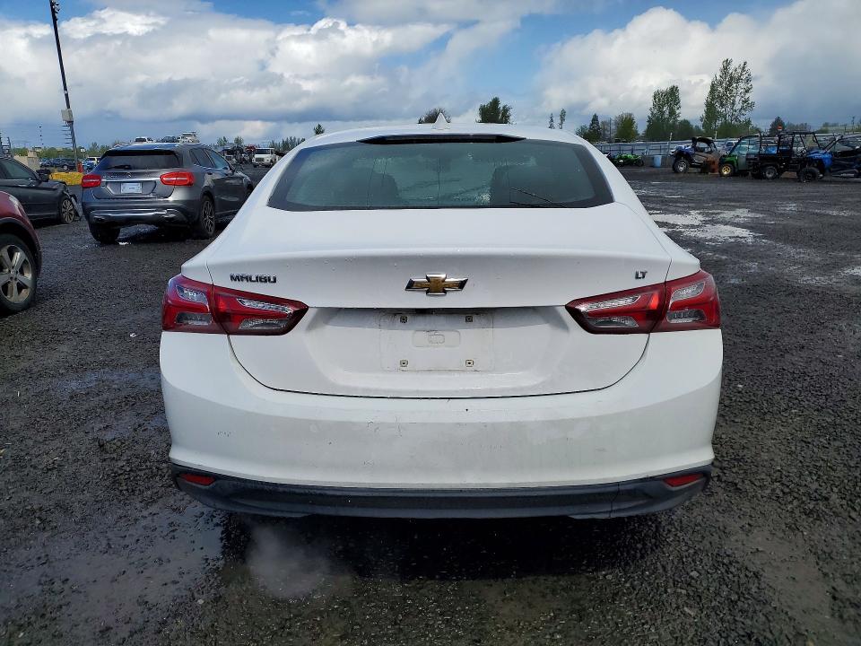 Auction sale of the 2020 Chevrolet Malibu, vin: 1G1ZD5ST1LF042686, lot number: 49918796