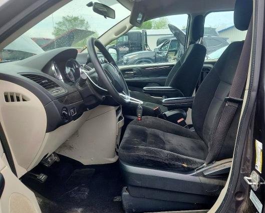 48792186 :رقم المزاد ، 2C4RDGBG7FR570378 vin ، 2015 Dodge Grand Caravan مزاد بيع