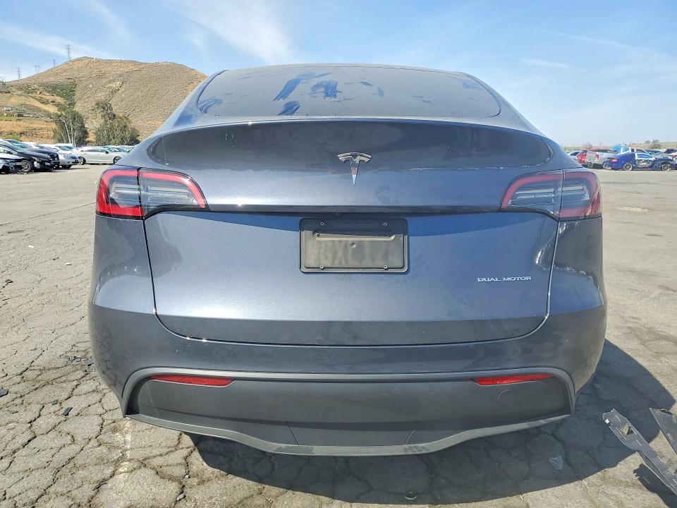 Продажа на аукционе авто 2023 Tesla Model Y, vin: 7SAYGDEE6PA128829, номер лота: 48548406